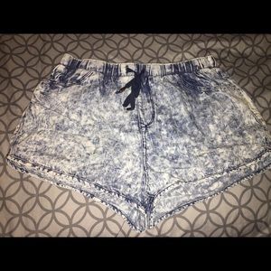 Ladies shorts